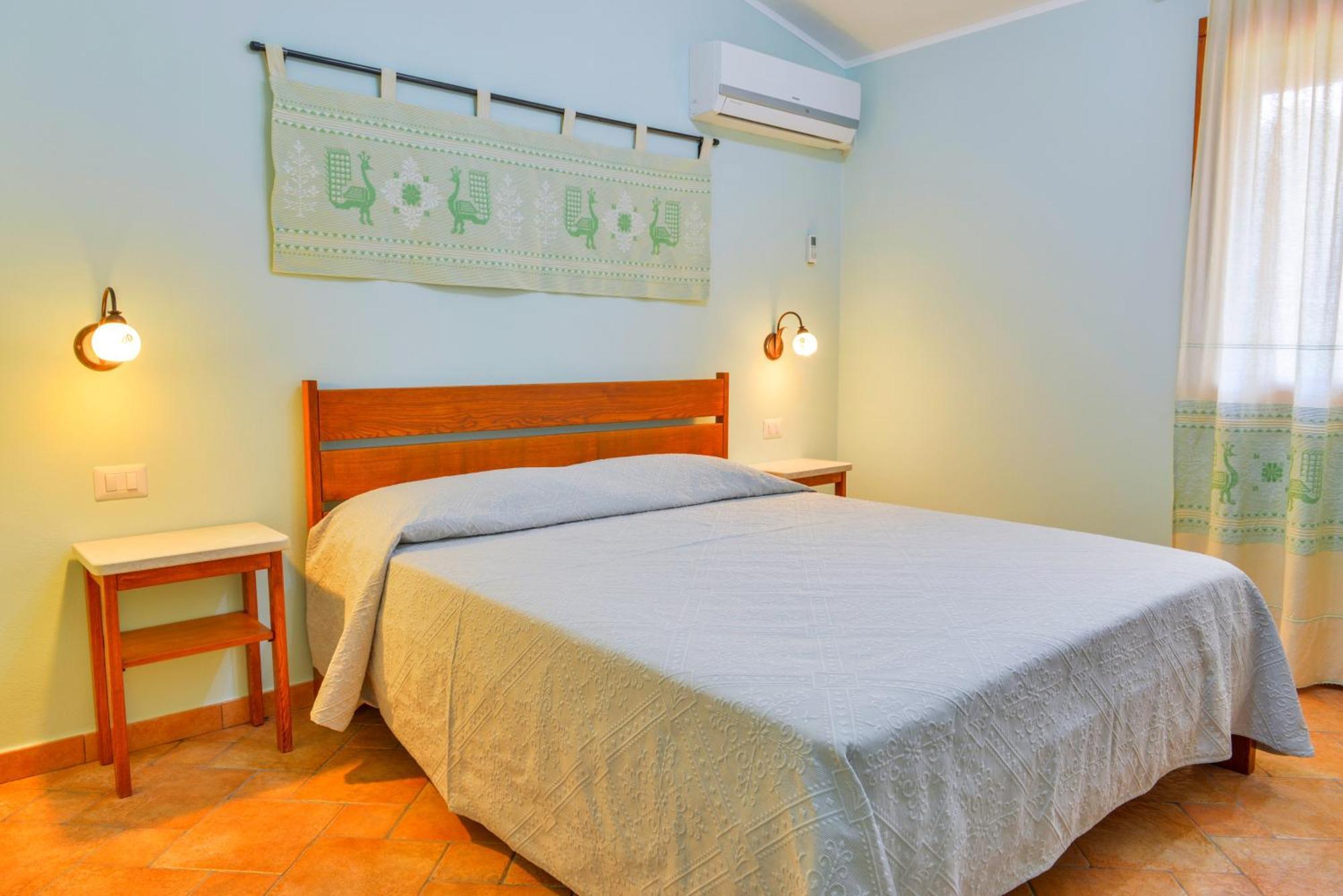 Nuraghe Bianco Bed & Breakfast Santa Maria la Palma Eksteriør bilde