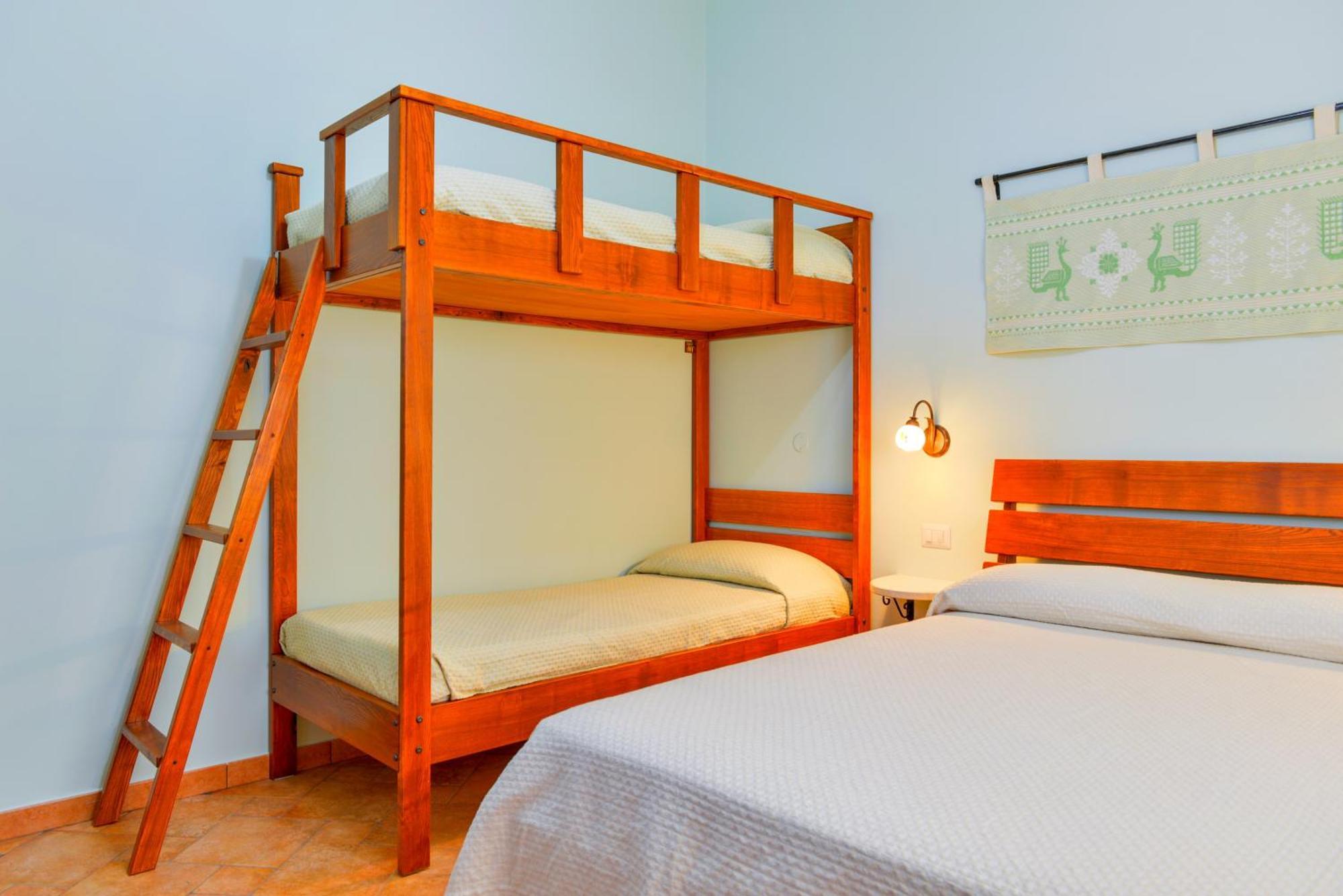 Nuraghe Bianco Bed & Breakfast Santa Maria la Palma Eksteriør bilde